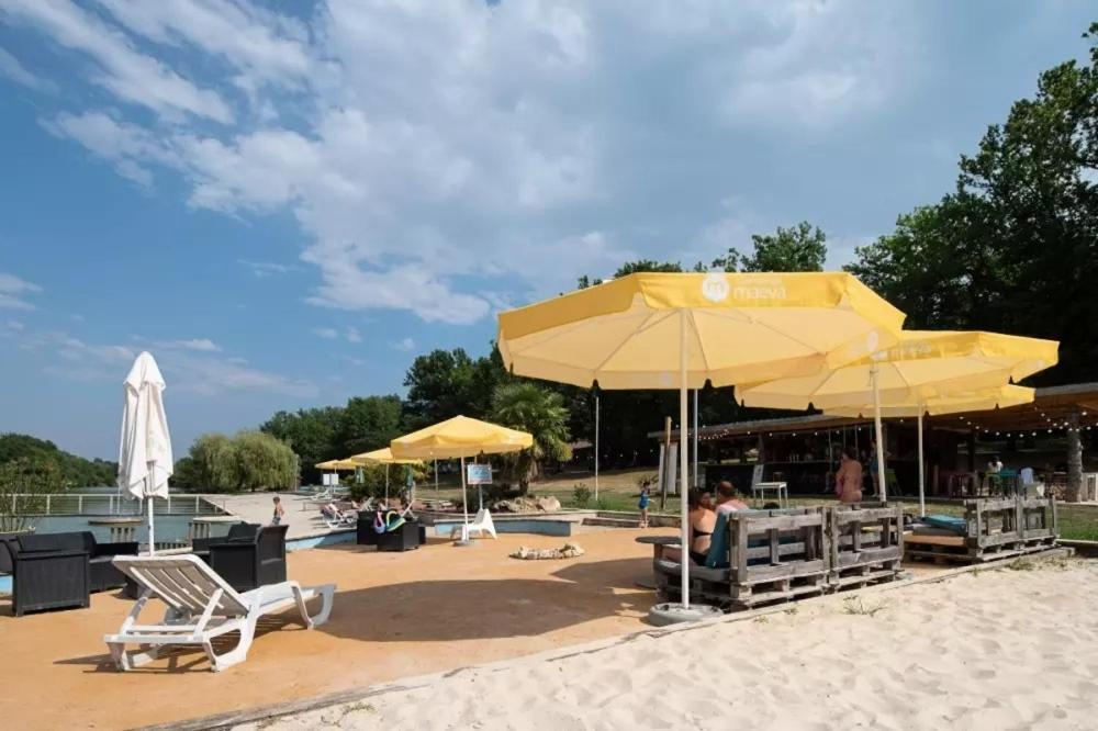 Camping Les Lacs D'Armagnac Bretagne-d'Armagnac 외부 사진